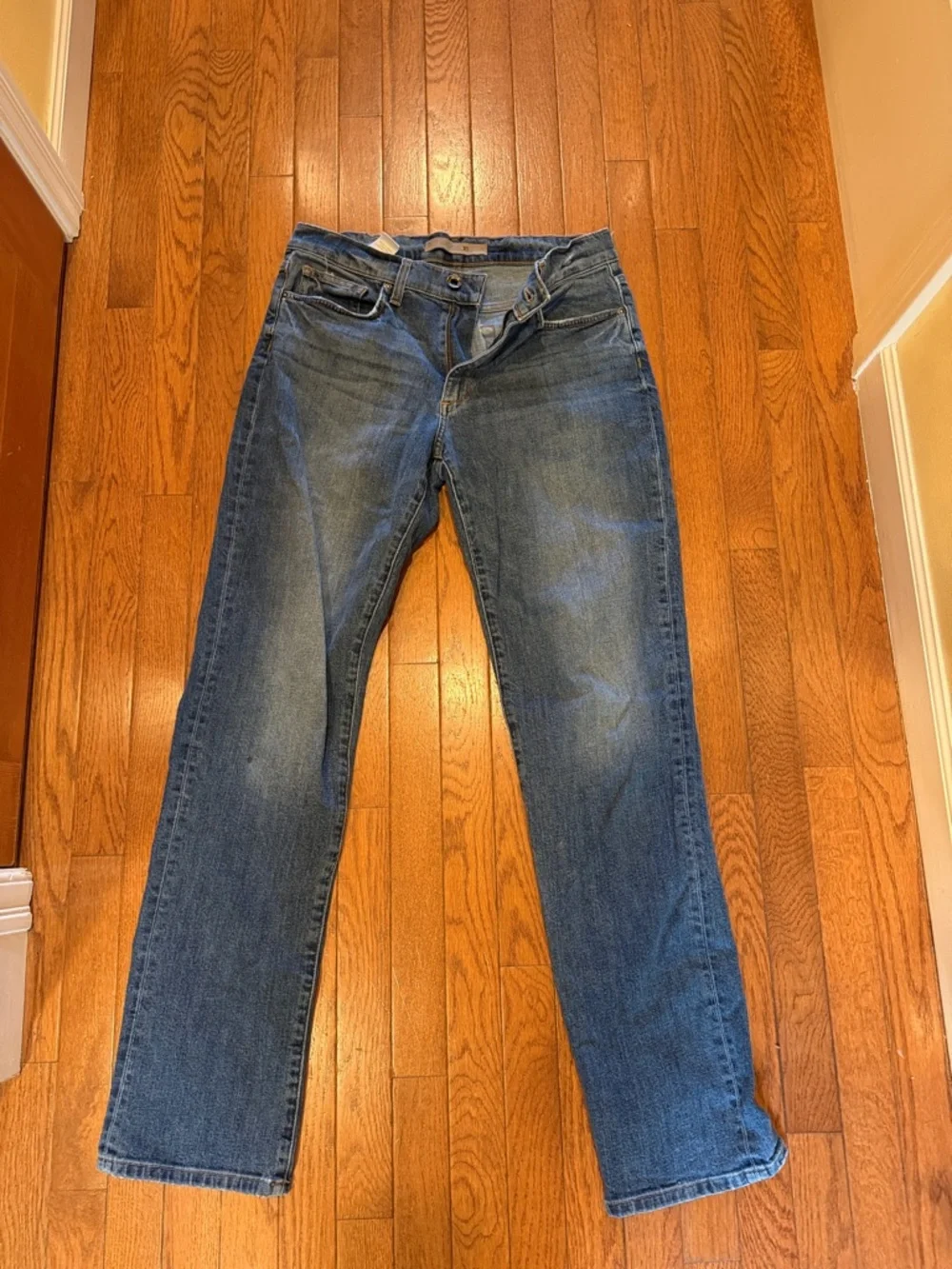 Joe's Jeans Straight Men's Jeans in Dark Blue Denim - Picture 4 of 6